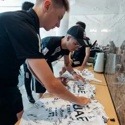 Pissei Cappellino UAE Team Emirates 2023 Nero Bianco -Vendite Biciclette MTB pissei detalle2